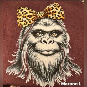 Gildan Maroon Tee with Leopard Bow Design